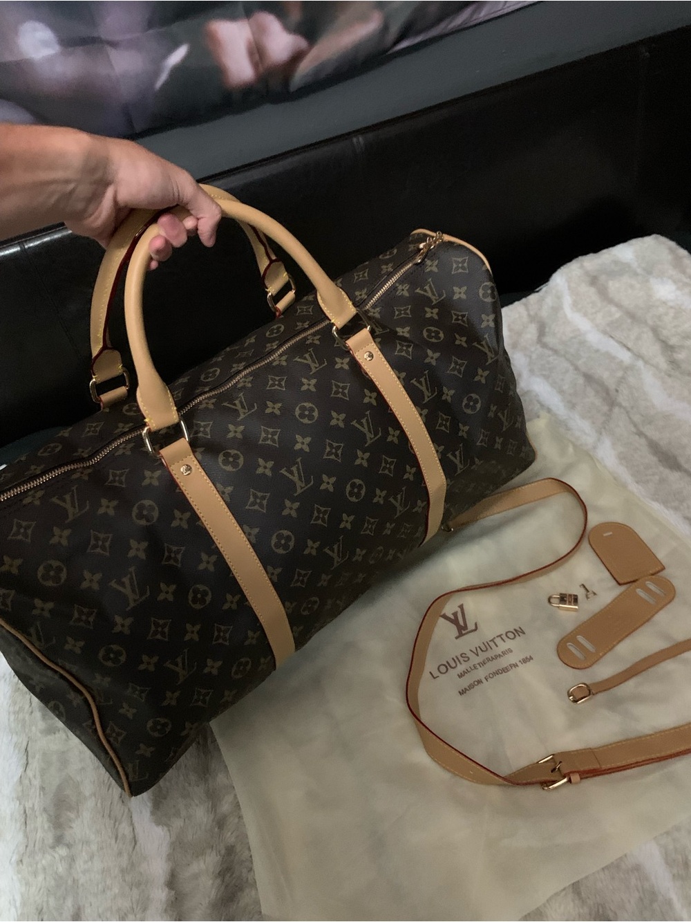 Louis Vuitton Monogram Duffle bag - Picture 6 of 7